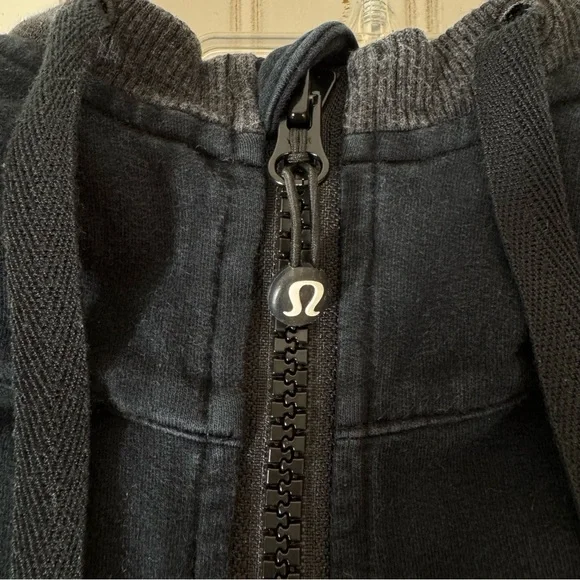 Lululemon Jacket Women’s 8 Black Full Zip Hoodie Remix Scuba Fair Isle Yoga - Picture 10 of 13